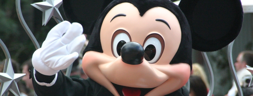 Disney World Mickey Mouse Character parade DisneyLand